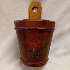 Kleiner Trog mit Tragegriff